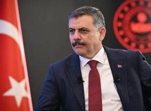 bakan-ciftci-hayat-112-acil-mobil-uygulamasinin-kamu-spotunu-paylasti-9e138c7d
